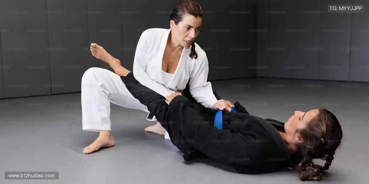 📺超清直播，同步赛场心跳！一键开启，精彩永不缺席🎯